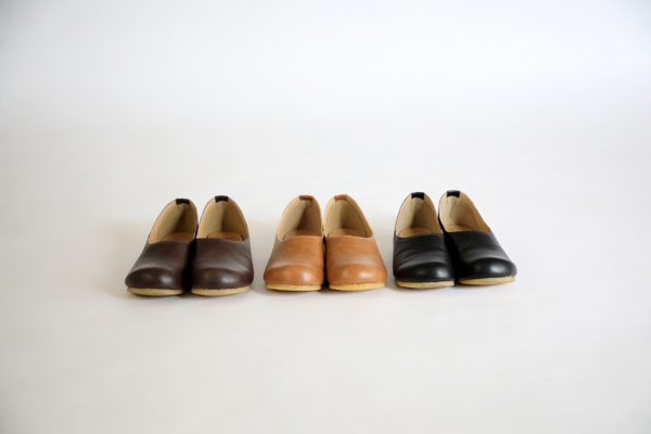 【LILYAN HOUSE】ふわりとした履き心地のリリアン定番フラットシューズ