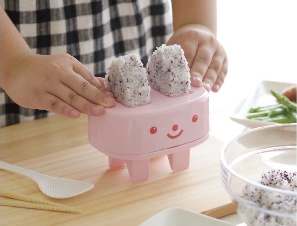 子供との長～い“おうち時間”にぴったり♡可愛すぎるおにぎり型【おにぎりだぴょん！】