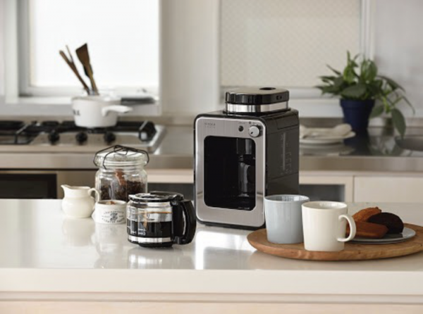 珈琲いかがでしょう？あなたのもとに最高のバリスタがやってくる♪【siroca 全自動コーヒーメーカー カフェばこ】