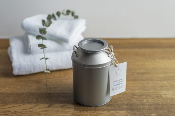 赤ちゃんも安心して使える!【とみおかクリーニングオリジナル・粉末洗濯洗剤〈ミルク缶入り〉】