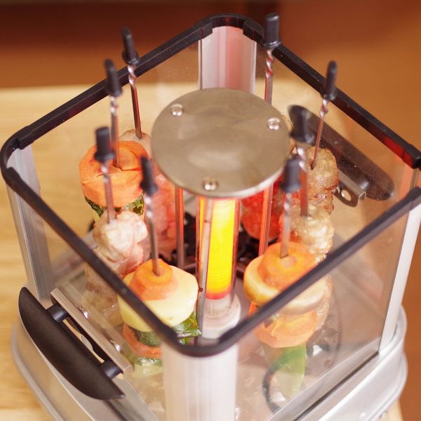 居酒屋気分が楽しめる！【サンコー 自動で回る卓上無煙焼き鳥器 自家製焼き鳥メーカー2】
