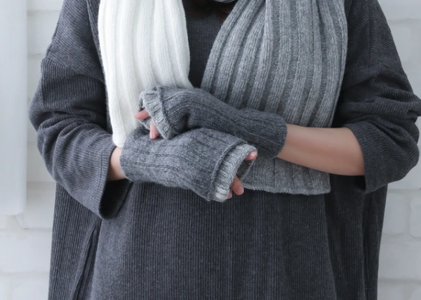 暖かくオシャレで環境にも配慮された♪ecuvo アームウォーマー